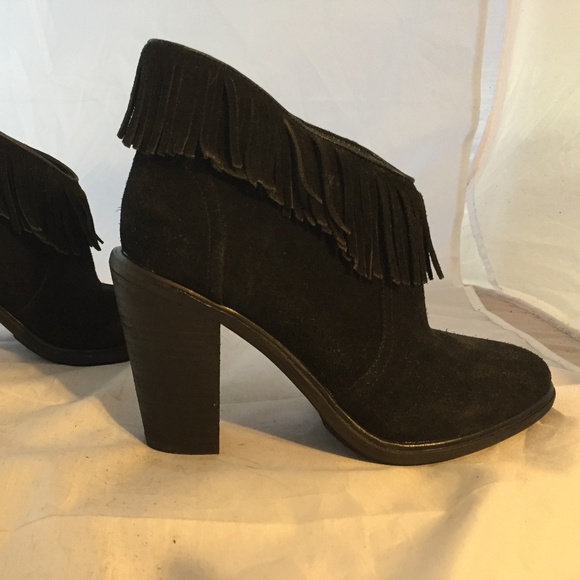NEW Joie Loren Fringe Ankle Bootie Black Suede 6.5 - Picture 5 of 6